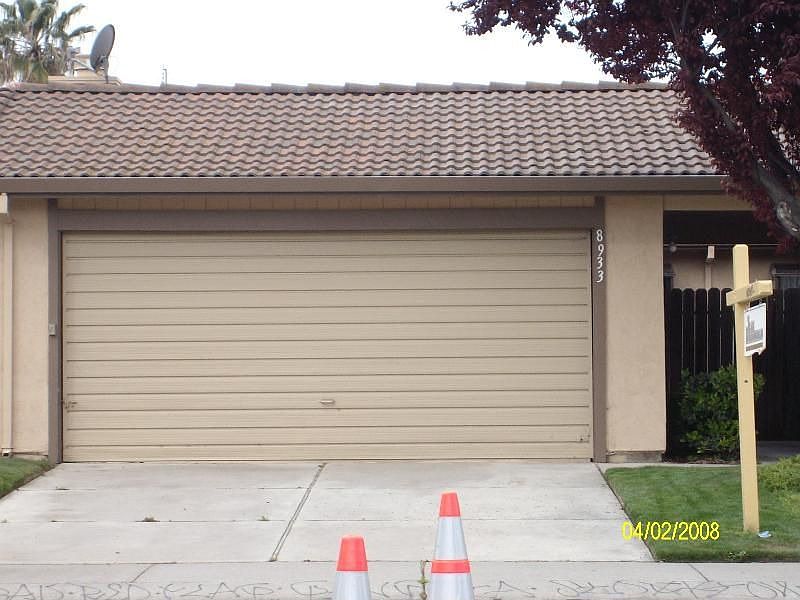 1st image of 8933 Fox Creek Dr