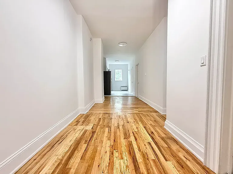 1172 Saint Marks Ave #1L — Photo 8