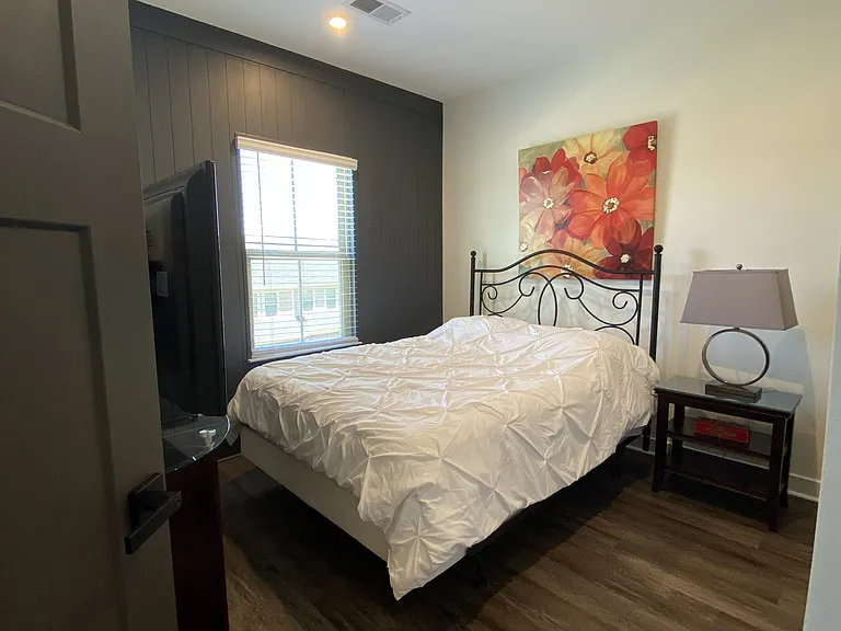139 Eagle Wood Dr — Photo 4
