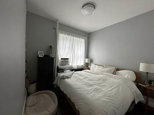 Rented by Corcoran | media 18