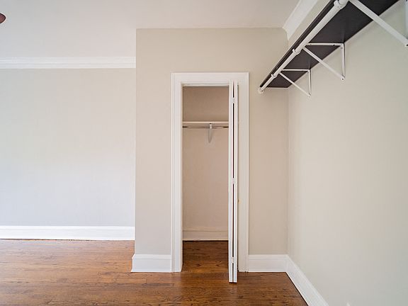 2nd image of 5073 N Wolcott Ave #3129849