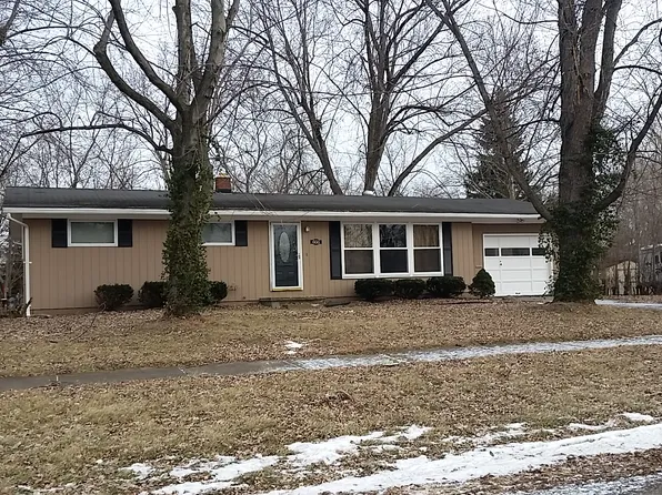 466 Westwood Ave, Youngstown, NY 14174