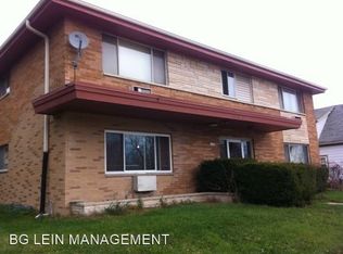 1832 Rawson Ave APT 2, South Milwaukee, WI 53172