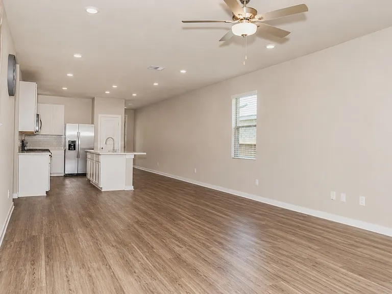 3602 Atlas Point Ln — Photo 8
