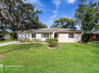 2995 Westland Rd, Mount Dora, FL 32757