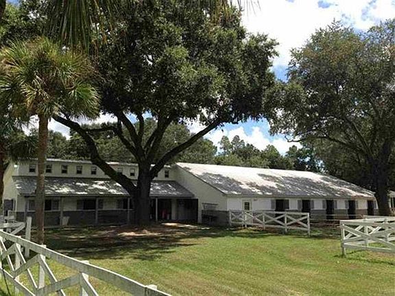 2nd image of 1901 Cope Ln