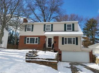 618 Cliffside Dr, Akron, OH