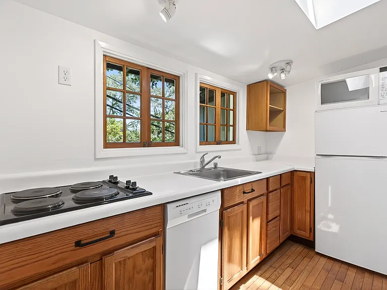 16 El Rincon — Photo 12