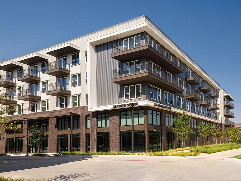 The Montgomery at Watters Creek — Photo 37