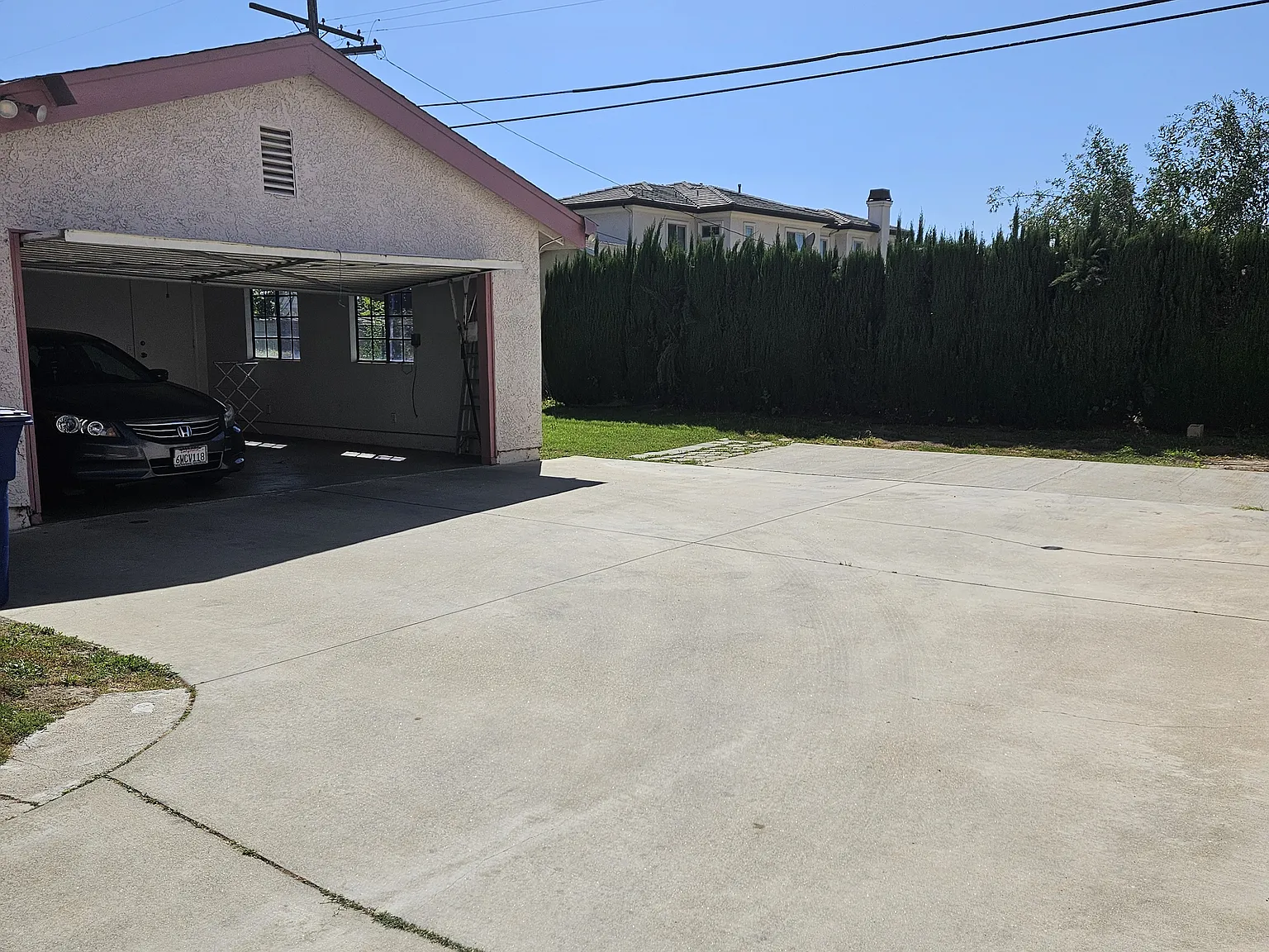4 bed, 3.5 bath, 2300 sqft, $950 — Photo 4