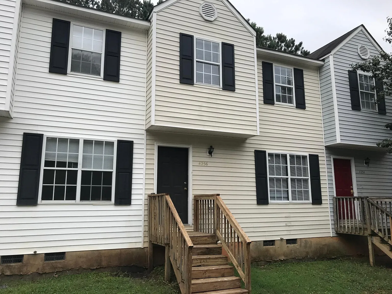 3 bed, 2.5 bath, 1140 sqft, $1,500 — Photo 1