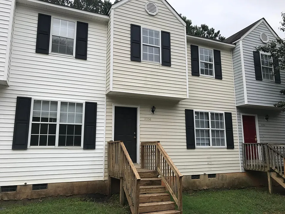 4256 Kaplan Dr