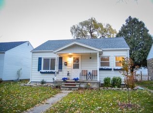 1135 Greenwood Ave, Green Bay, WI 54304