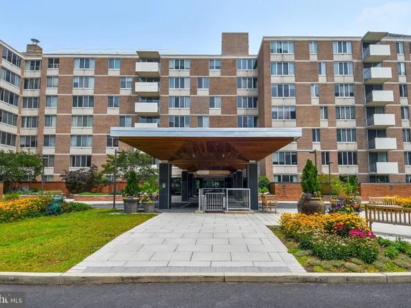 2939 Van Ness St NW APT 306, Washington, DC 20008