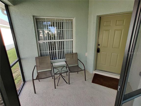 3rd image of 234 Tivoli Cir