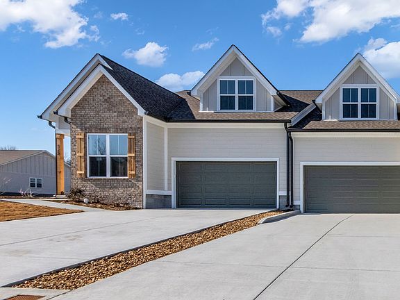 3rd image of 525 Byres Ct