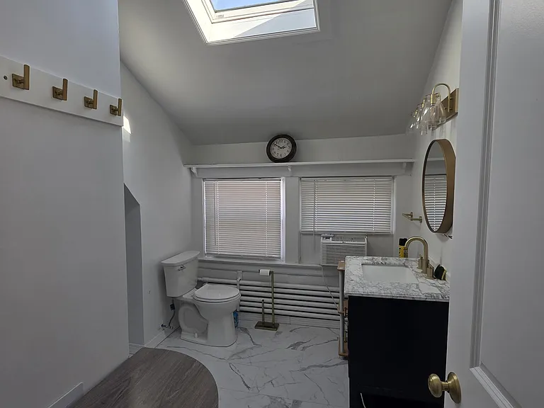 145 Christie St — Photo 12