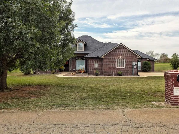 3750 Michael Rd, Edmond, OK 73025