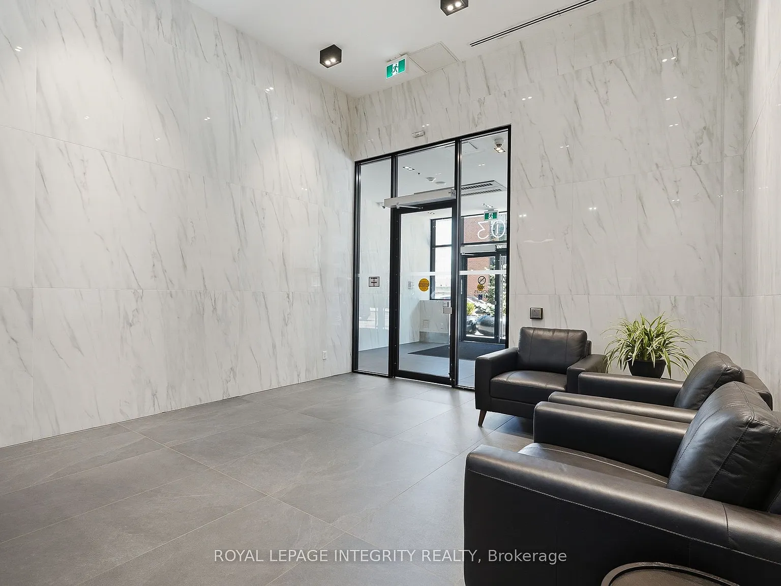 2 bed, $2,800 — Photo 3