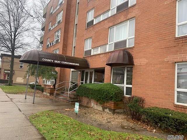 1st image of 205 Mineola Blvd APT 3I