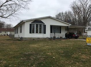 204 Nipper St, Fayette, MO 65248