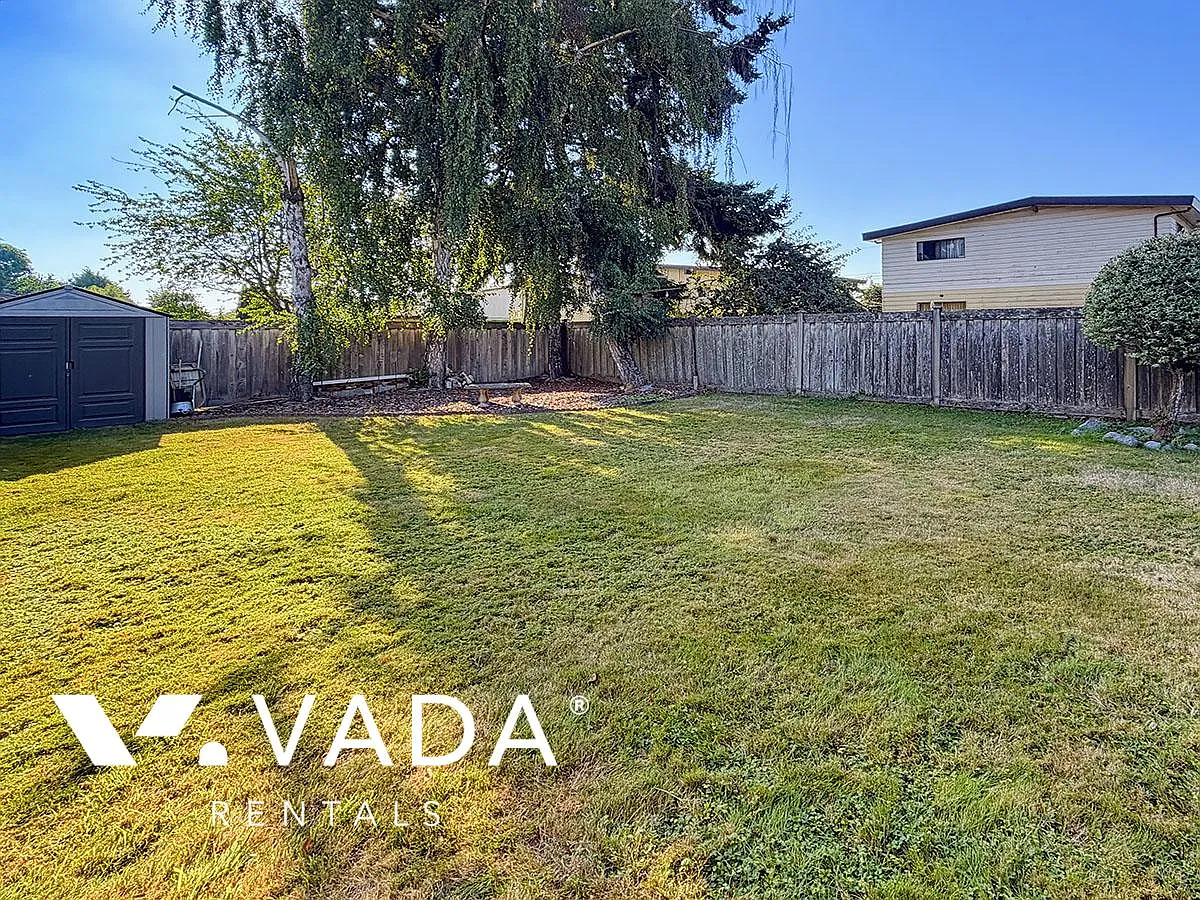 3380 Springthorne Crescent Richmond — Photo 3