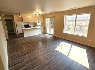 3060 Sheraton Ct APT C, Medford, OR