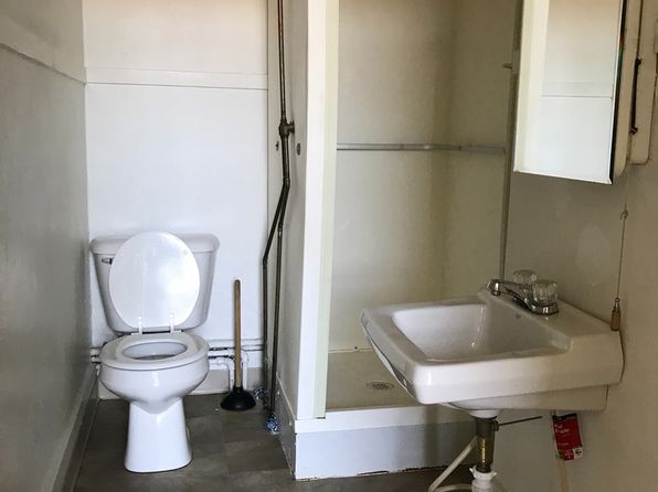 1020 Central Ave APT 17