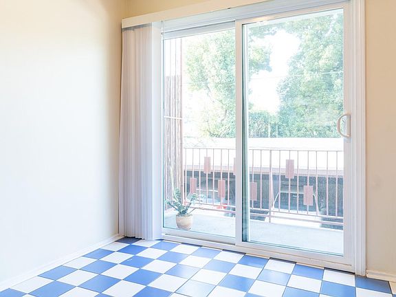 4th image of 2365 Glendale Blvd APT 6