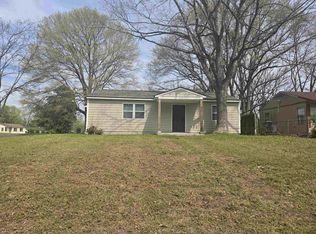 4362 Suncrest Dr, Memphis, TN 38127