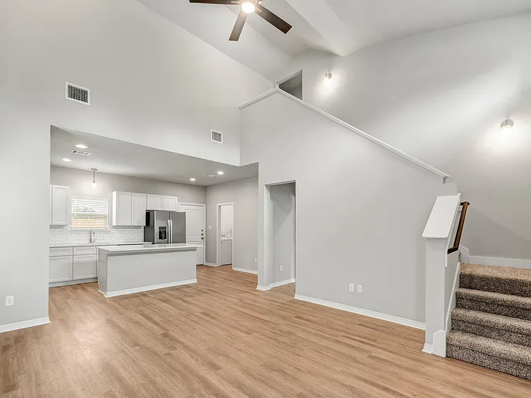 1415 Scott St — Photo 4