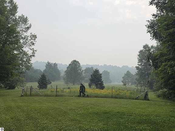 2nd image of 9489 Puffer Rd SW