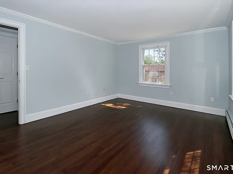 240 Sunnyridge Ave #121 — Photo 14