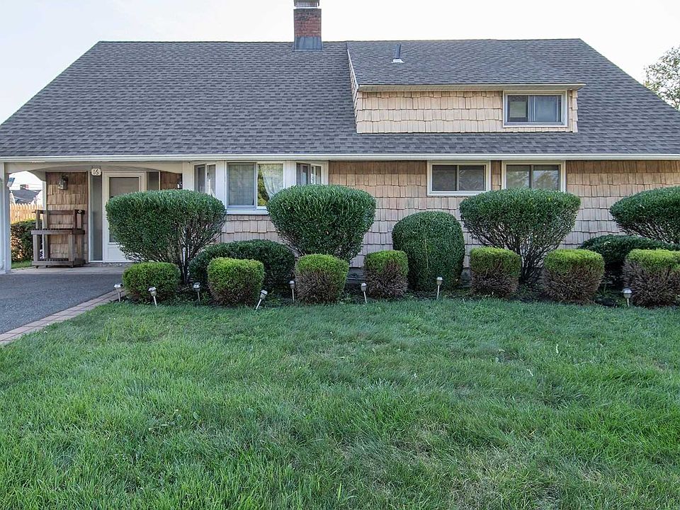 1st image of 16 Bunker Ln