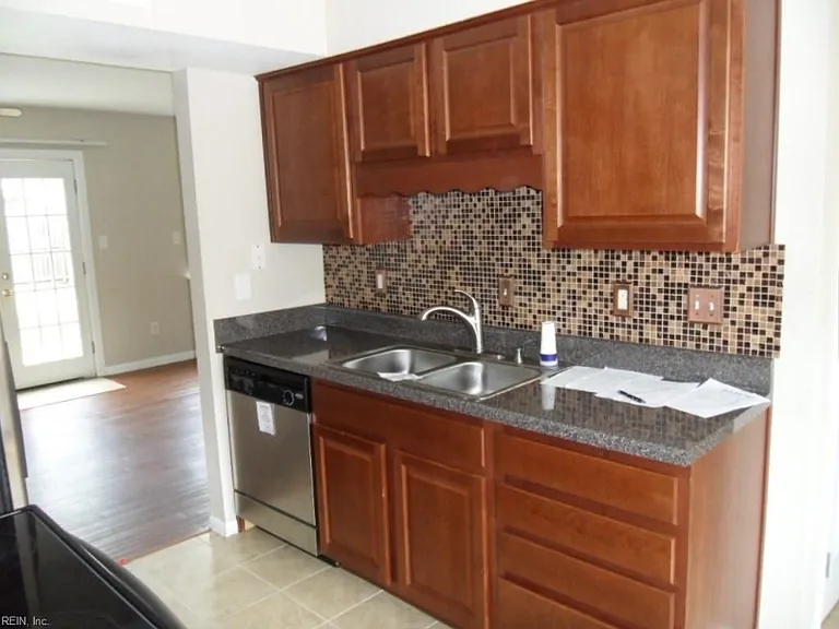 1537 Sangaree Cir — Photo 9