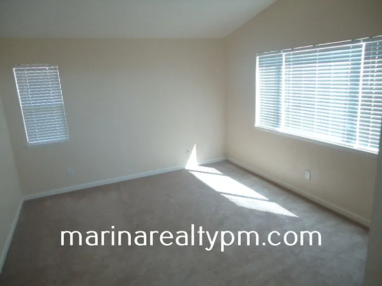 103 Bolton Way — Photo 10
