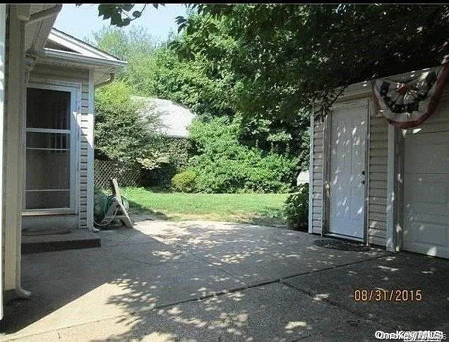 6 Dawes Ave — Photo 11