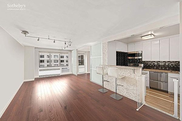 1st image of 301 E 63rd St APT 5J