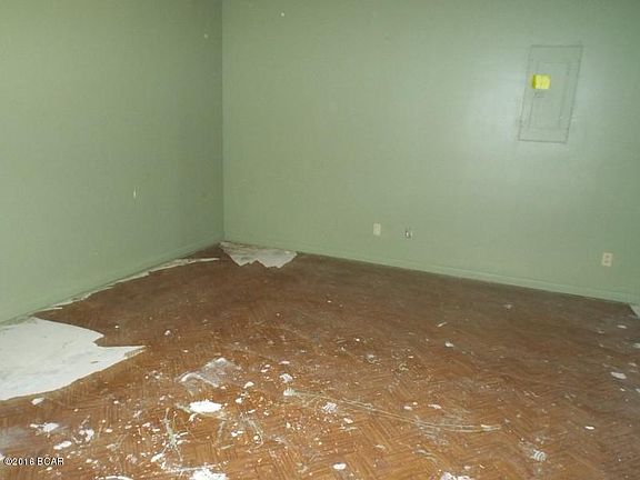 3rd image of 3005 Griffin Cres
