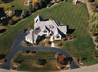 36W410 Lancaster Rd, St Charles, IL 60175