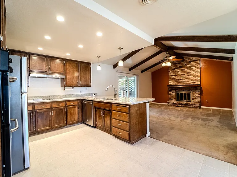 1540 Eden Way — Photo 7