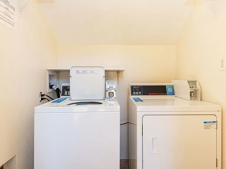 5252-5274 La Jolla Mesa Dr #5254 — Photo 18