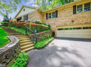 7411 Arrowood Rd, Bethesda, MD 20817