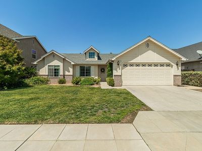6588 E Lowe Ave, Fresno, CA, 93727