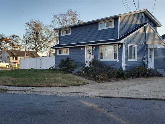 2nd image of 7 Benjoe Dr