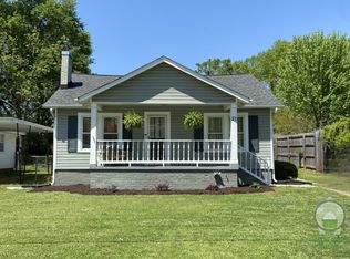 21 Simmons Ave, Greenville, SC 29607