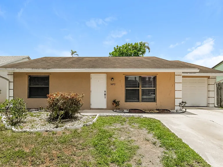 5872 Corson Pl — Photo 1