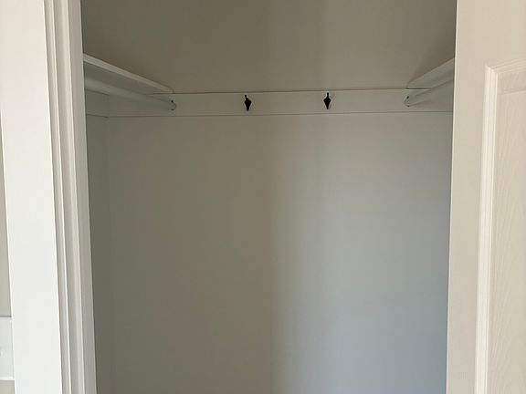 4th image of 115 Sandy Hill Rd Floor 1