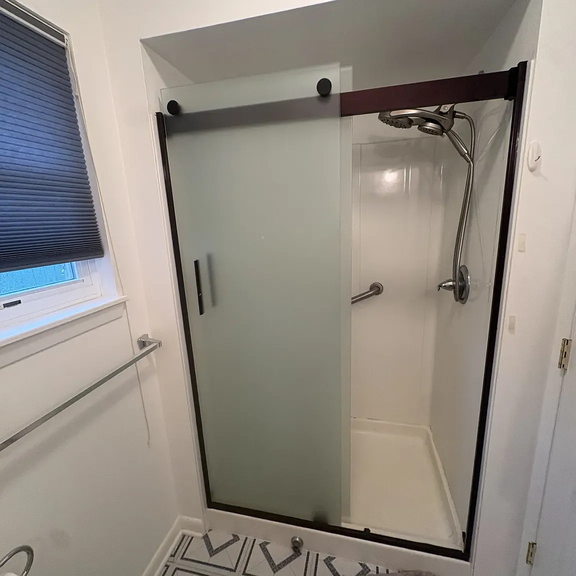 1 bed, 200 sqft, $1,400 — Photo 2