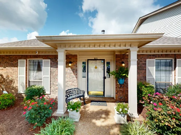 921 Brentwood Pointe, Brentwood, TN 37027
